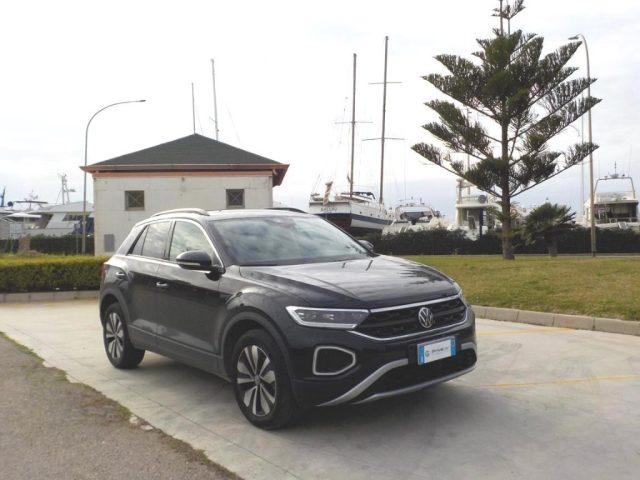 VOLKSWAGEN T-Roc Diesel 2025 usata, Lecce foto