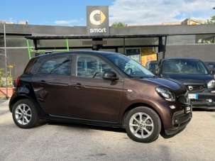 SMART ForFour Benzina 2018 usata, Caserta