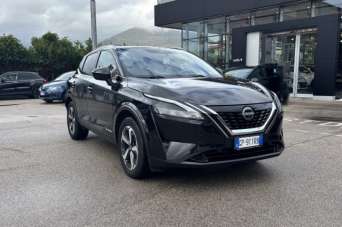 NISSAN Qashqai Elettrica/Benzina 2023 usata, Latina