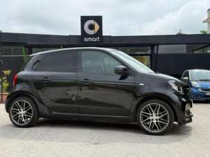 SMART ForFour Benzina 2018 usata, Caserta