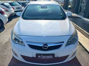 OPEL Astra Benzina 2010 usata, Udine