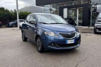 LANCIA Ypsilon Elettrica/Benzina 2024 usata, Latina