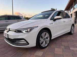 VOLKSWAGEN Golf Diesel 2023 usata, Potenza