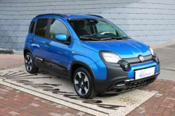 FIAT Panda Elettrica/Benzina 2026 usata, Trento