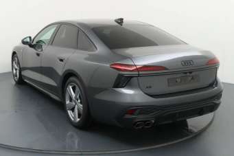 AUDI A6 Elettrica/Diesel 2025 usata, Avellino