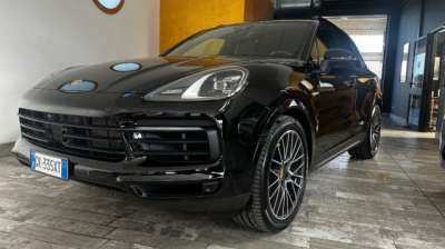 PORSCHE Cayenne Elettrica/Benzina 2020 usata, Cuneo