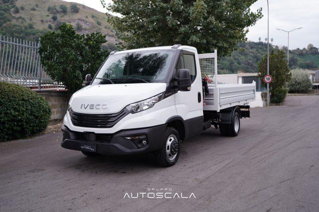 IVECO Daily Diesel usata, Napoli foto