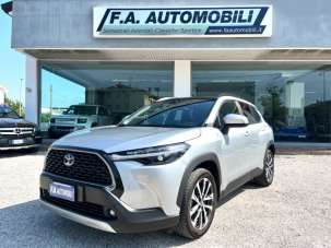 TOYOTA Corolla Cross Elettrica/Benzina 2025 usata, Padova