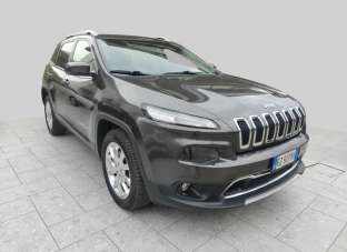 JEEP Cherokee Diesel 2015 usata, Pescara