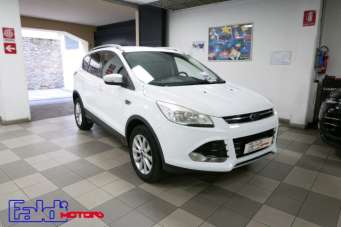 FORD Kuga Benzina 2016 usata, Firenze