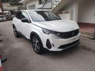 PEUGEOT 3008 Diesel 2022 usata, Latina