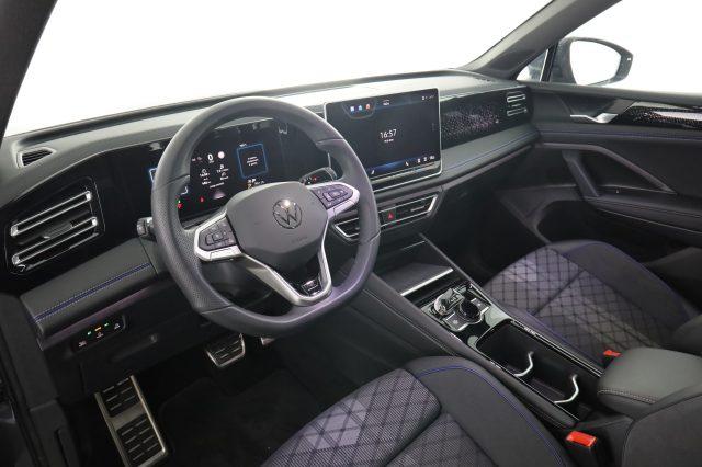 VOLKSWAGEN Tiguan Diesel 2024 usata, Verona foto