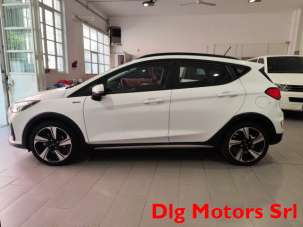 FORD Fiesta Elettrica/Benzina 2023 usata, Milano