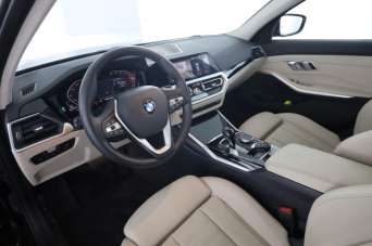 BMW 318 Elettrica/Diesel 2022 usata, Verona