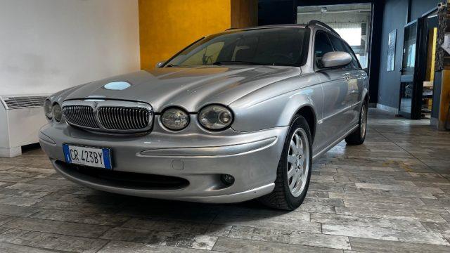 JAGUAR X-Type Diesel 2004 usata, Cuneo foto