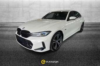 BMW 320 Elettrica/Benzina 2023 usata