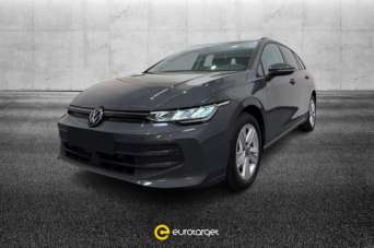 VOLKSWAGEN Golf Variant Diesel 2024 usata VOLKSWAGEN Golf Variant Diesel 2024 usata