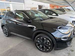 FIAT 600 Elettrica/Benzina 2025 usata, Torino