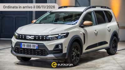 DACIA Jogger Elettrica/Benzina usata DACIA Jogger Elettrica/Benzina usata
