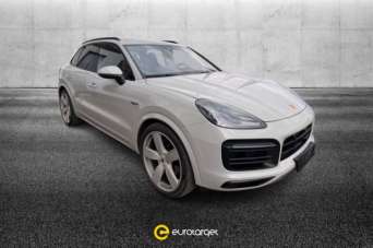 PORSCHE Cayenne Elettrica/Benzina 2022 usata PORSCHE Cayenne Elettrica/Benzina 2022 usata