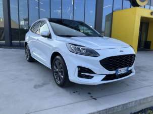 FORD Kuga Elettrica/Benzina 2023 usata FORD Kuga Elettrica/Benzina 2023 usata