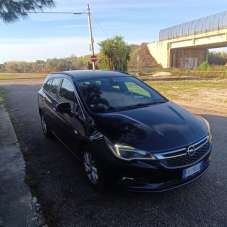 OPEL Astra Diesel 2018 usata, Taranto