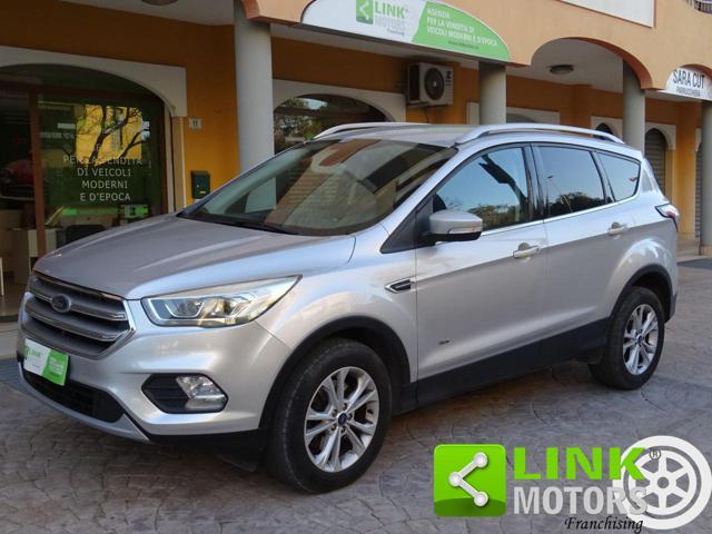 FORD Kuga Diesel 2018 usata, Cagliari foto