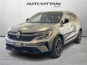 RENAULT Austral Elettrica/Benzina 2023 usata, Como