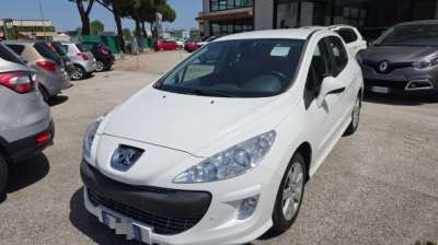 PEUGEOT 308 Diesel 2010 usata, Macerata