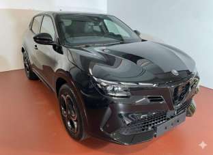 ALFA ROMEO Junior Elettrica/Benzina 2025 usata, Italia