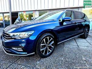 VOLKSWAGEN Passat Variant Diesel 2021 usata, Perugia