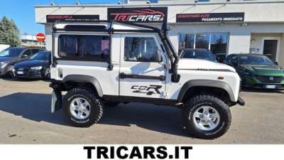 LAND ROVER Defender Diesel 2010 usata, Parma