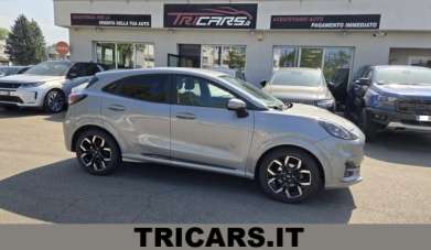 FORD Puma Elettrica/Benzina 2023 usata, Parma