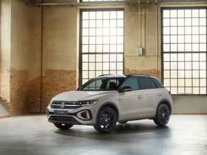 VOLKSWAGEN T-Roc Benzina 2022 usata, Roma