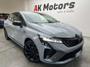 RENAULT Clio Elettrica/Benzina 2023 usata, Parma
