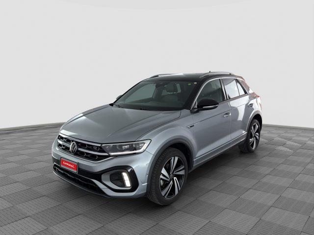 VOLKSWAGEN T-Roc Benzina 2023 usata, Verona foto