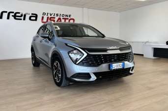 KIA Sportage Elettrica/Benzina 2022 usata, Latina