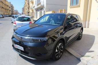 OPEL Grandland Elettrica/Benzina 2025 usata, Trapani