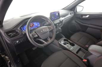 FORD Kuga Elettrica/Benzina 2023 usata, Verona