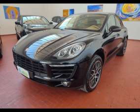 PORSCHE Macan Diesel 2015 usata, Macerata