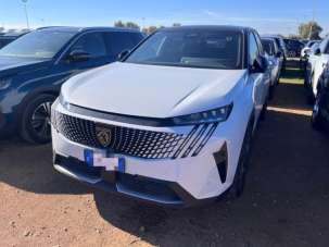 PEUGEOT 3008 Elettrica/Benzina 2025 usata, Napoli