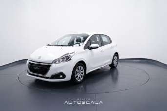 PEUGEOT 208 Benzina 2019 usata, Napoli
