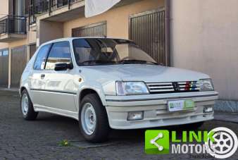 PEUGEOT 205 Benzina 1991 usata, Pavia