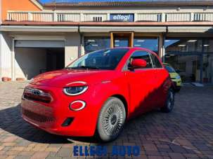 FIAT 500 Elettrica/Benzina usata, Italia
