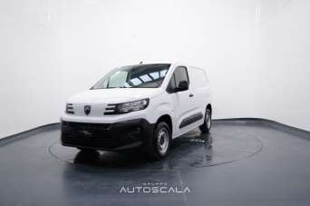 PEUGEOT Partner Diesel 2025 usata, Napoli