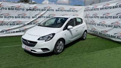 OPEL Corsa Benzina/GPL 2016 usata, Napoli