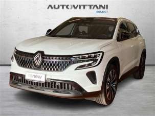 RENAULT Austral Elettrica/Benzina 2023 usata, Como