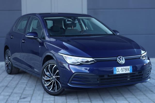 VOLKSWAGEN Golf Elettrica/Benzina 2022 usata, Piacenza foto