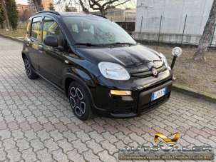 FIAT Panda Elettrica/Benzina 2022 usata, Italia