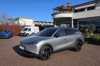 OMODA 7 Elettrica/Benzina usata, Padova
